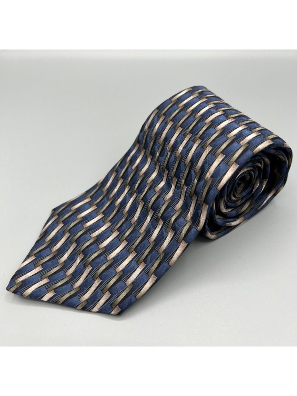 Savile Row Made in USA 100% Silk Blue & Brown Geometric Pattern Wide Silk Tie